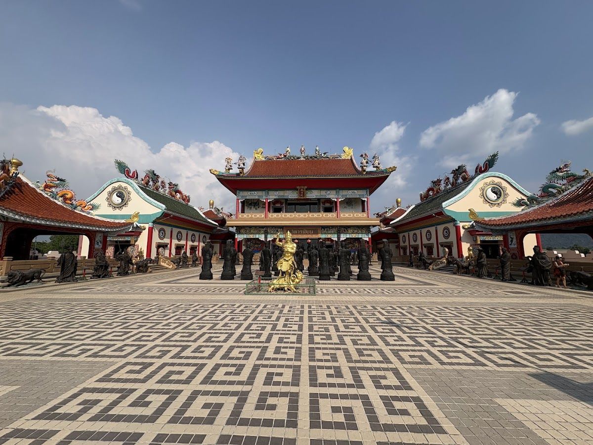 Anek Kusala Sala (Viharn Sien), Pattaya