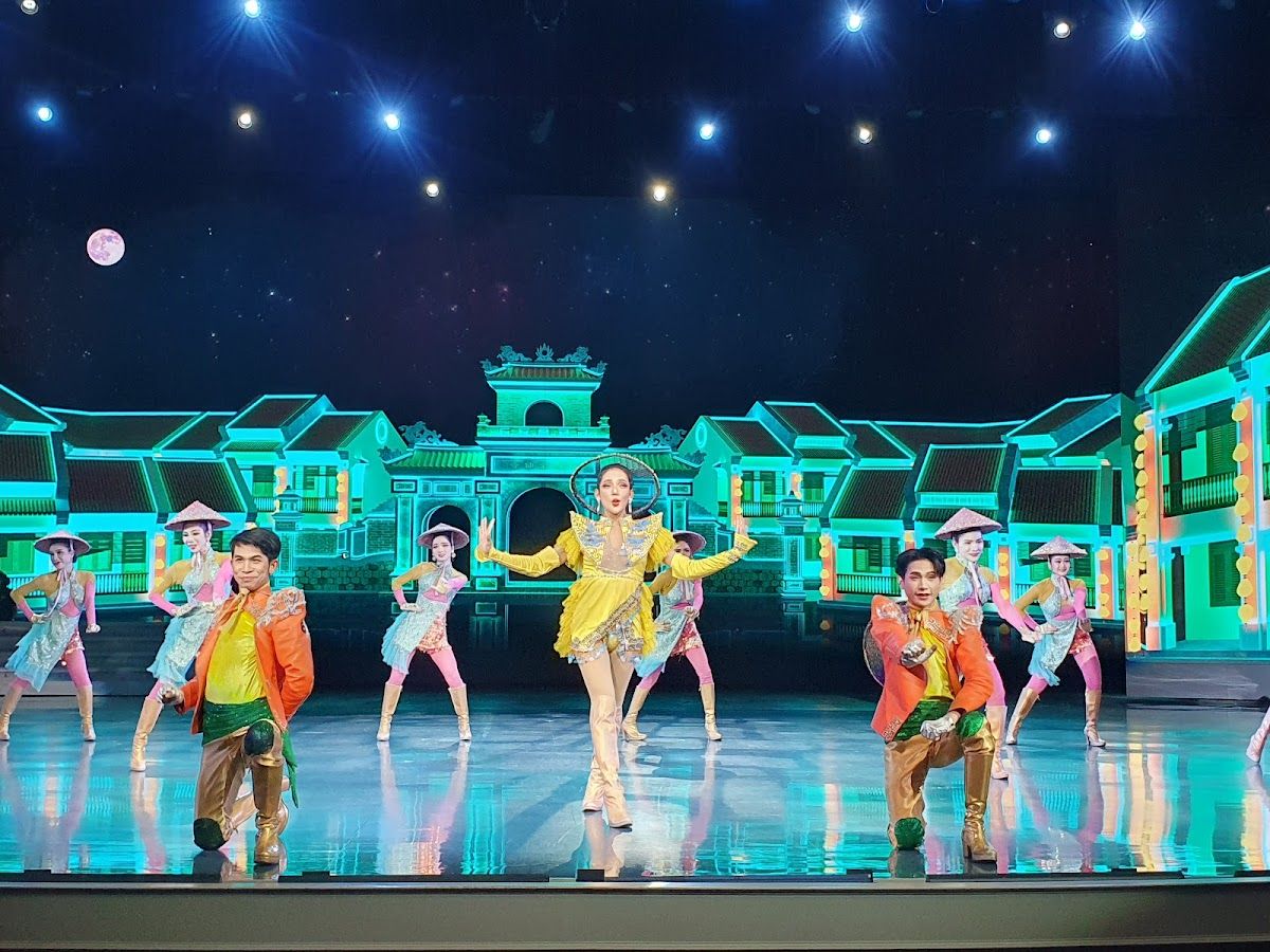 Colosseum Show Pattaya photo 3