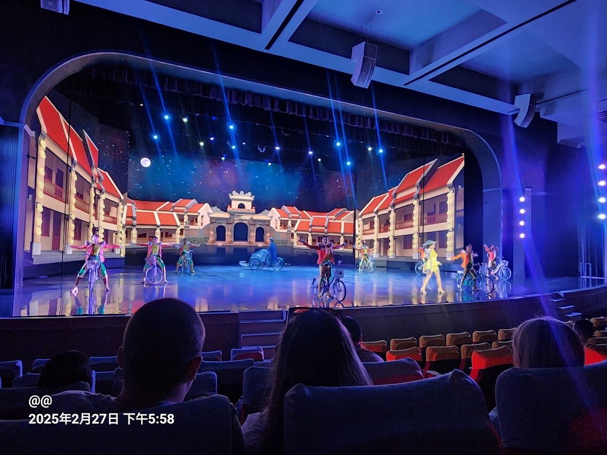 Colosseum Show Pattaya photo 4