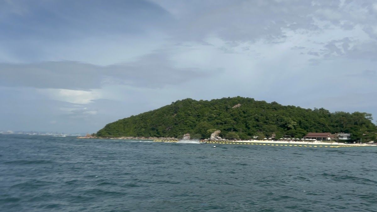 CORAL ISLAND PATTAYA BEACH VIEW POINT photo 3