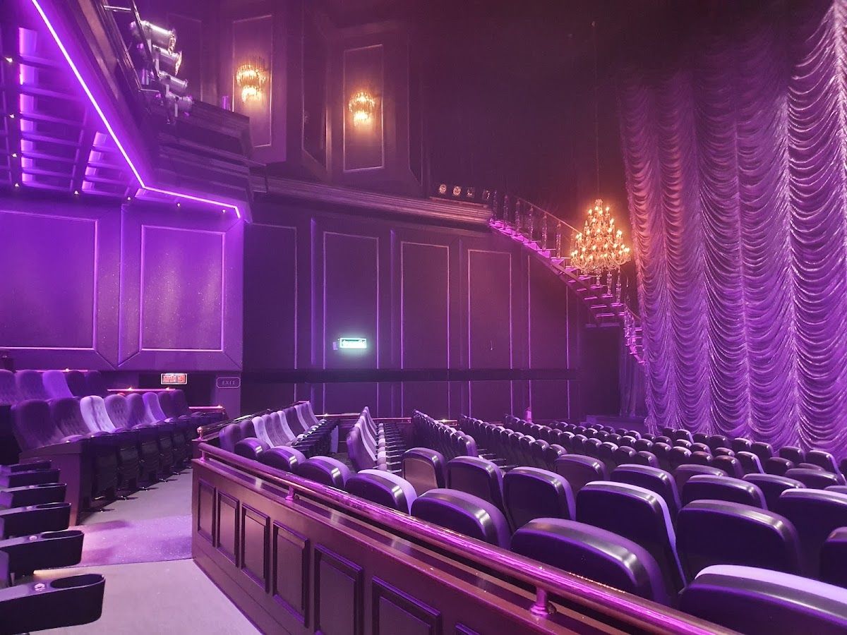 Alcazar or Tiffany's Cabaret Show photo 2
