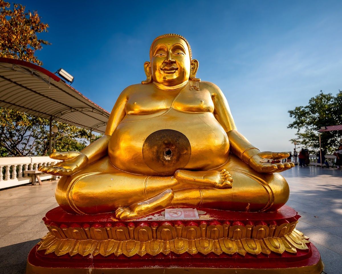 Big Buddha & Wat Khao Phra Bat photo 4