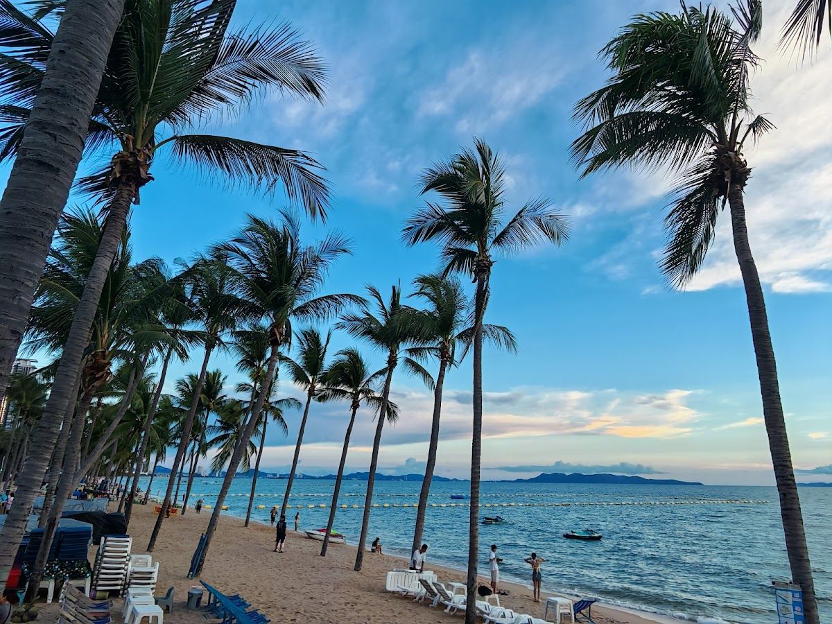Jomtien Beach photo 2