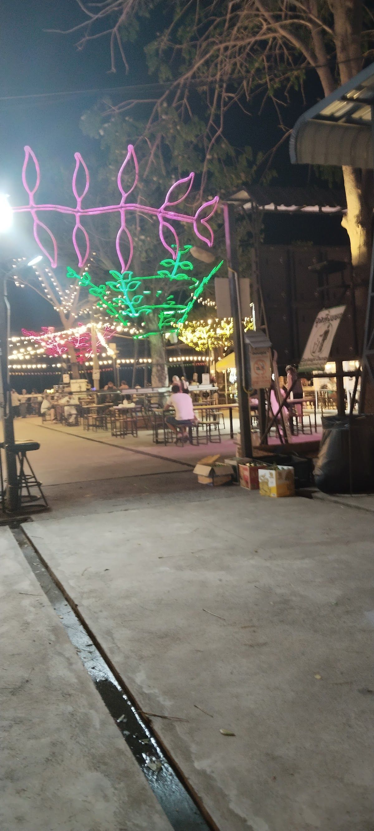 Jomtien Night Market, Pattaya