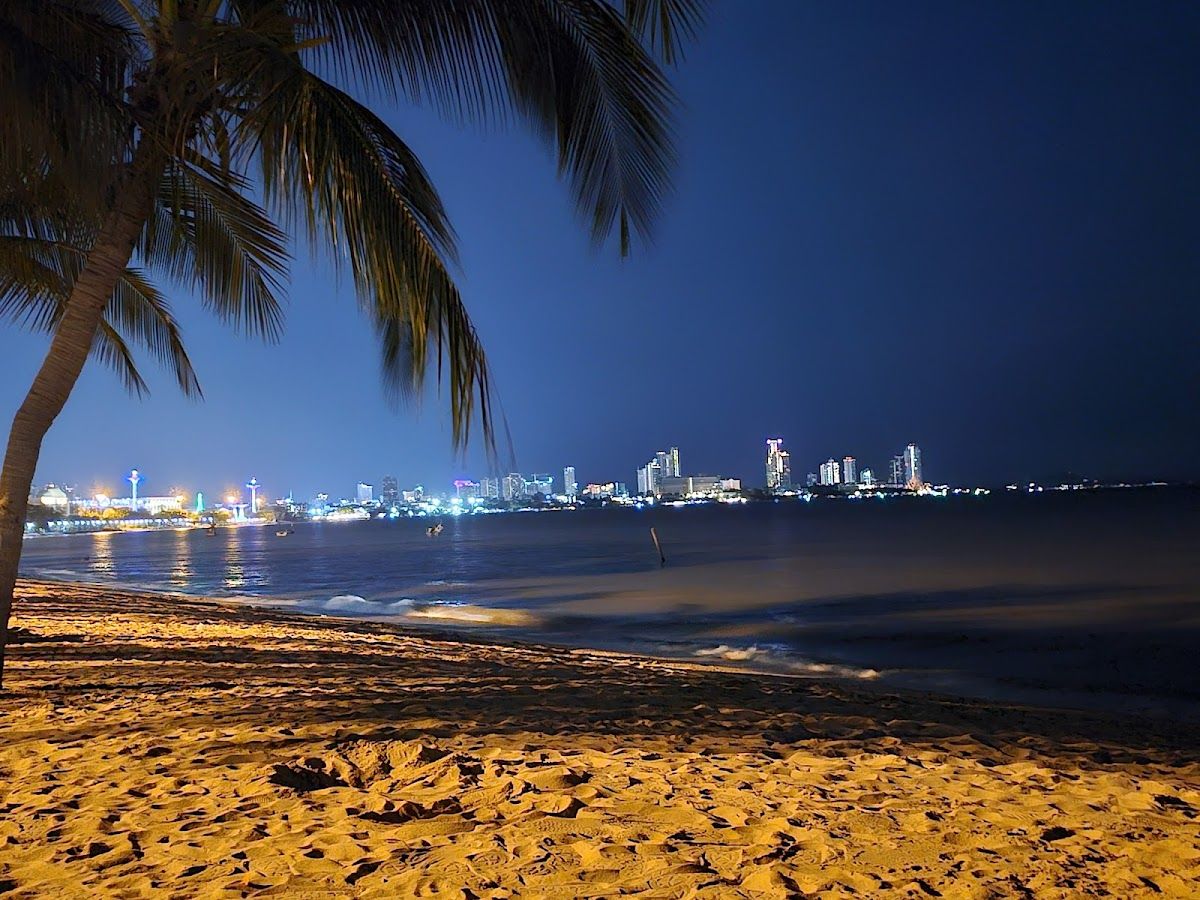 Krathing Lai Beach photo 4