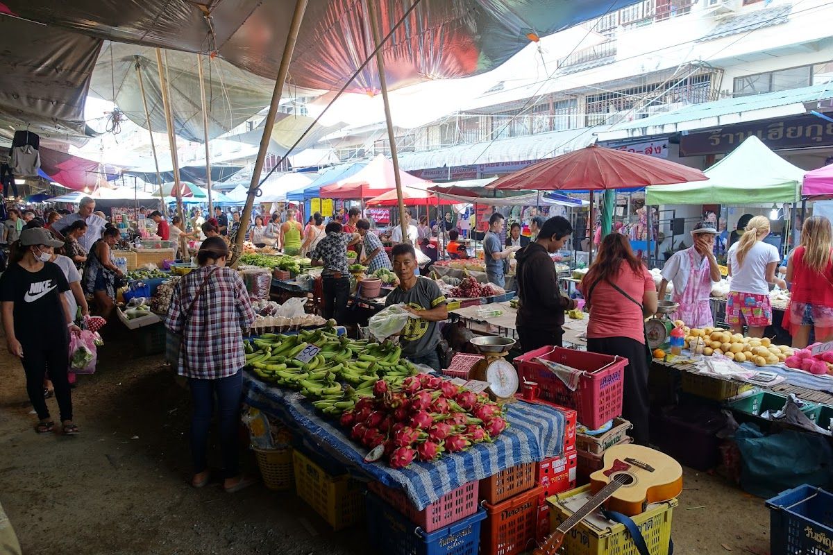 Mae Wilai Market Until Dawn photo 3