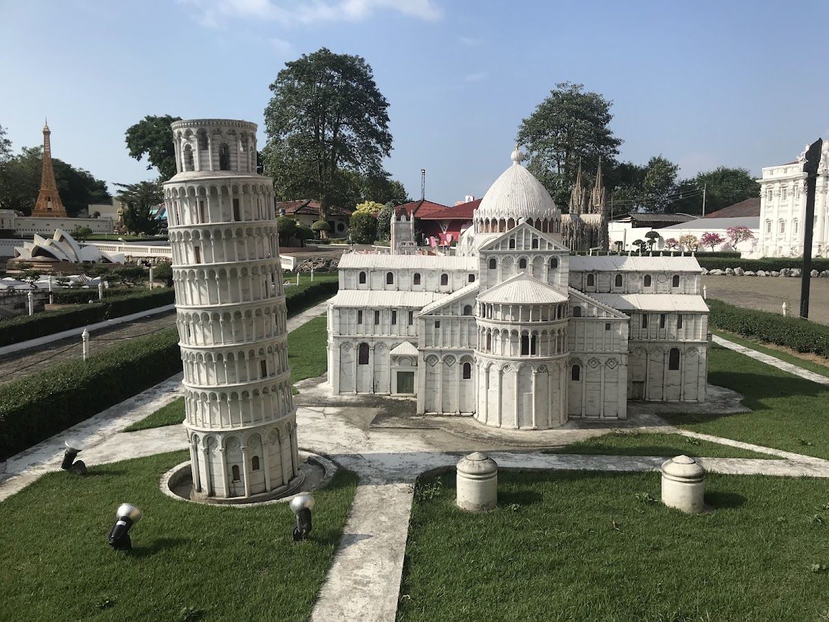 Mini Siam & Mini Europe photo 2