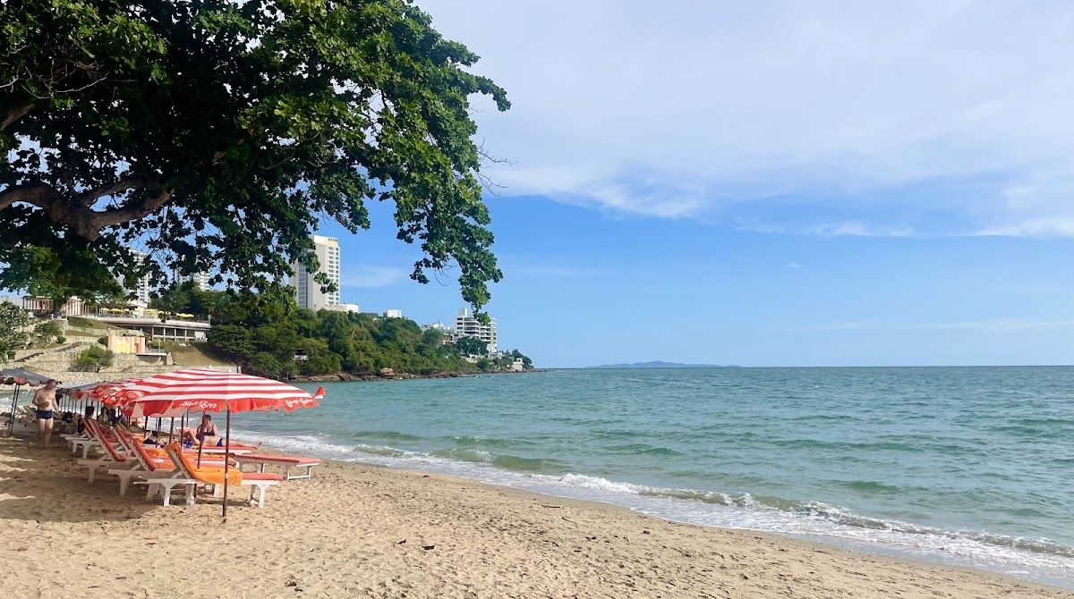Paradise Beach Pattaya, Pattaya