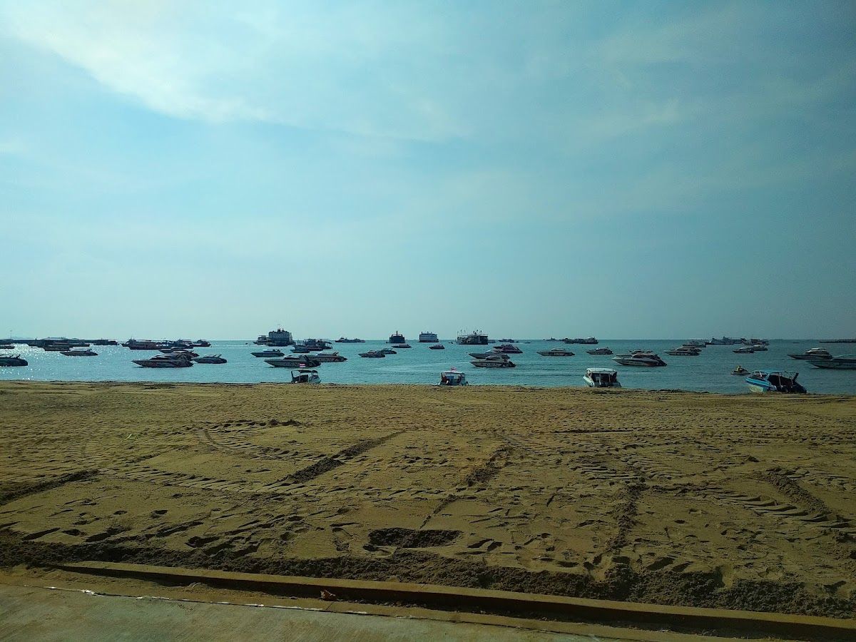 Pattaya Beach photo 3