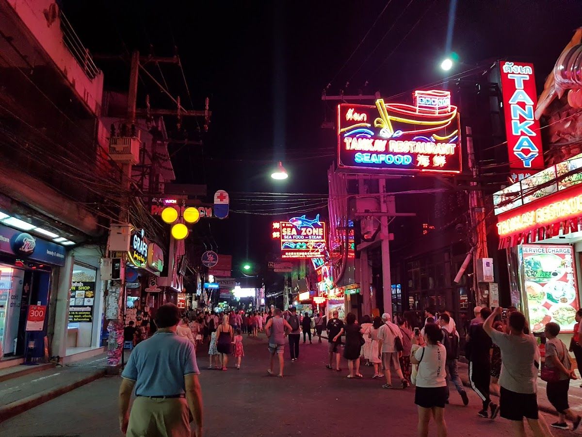 Pattaya Walking Street photo 2