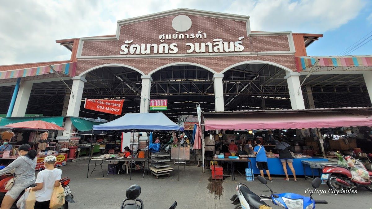 Rai Vanasin Market, Pattaya