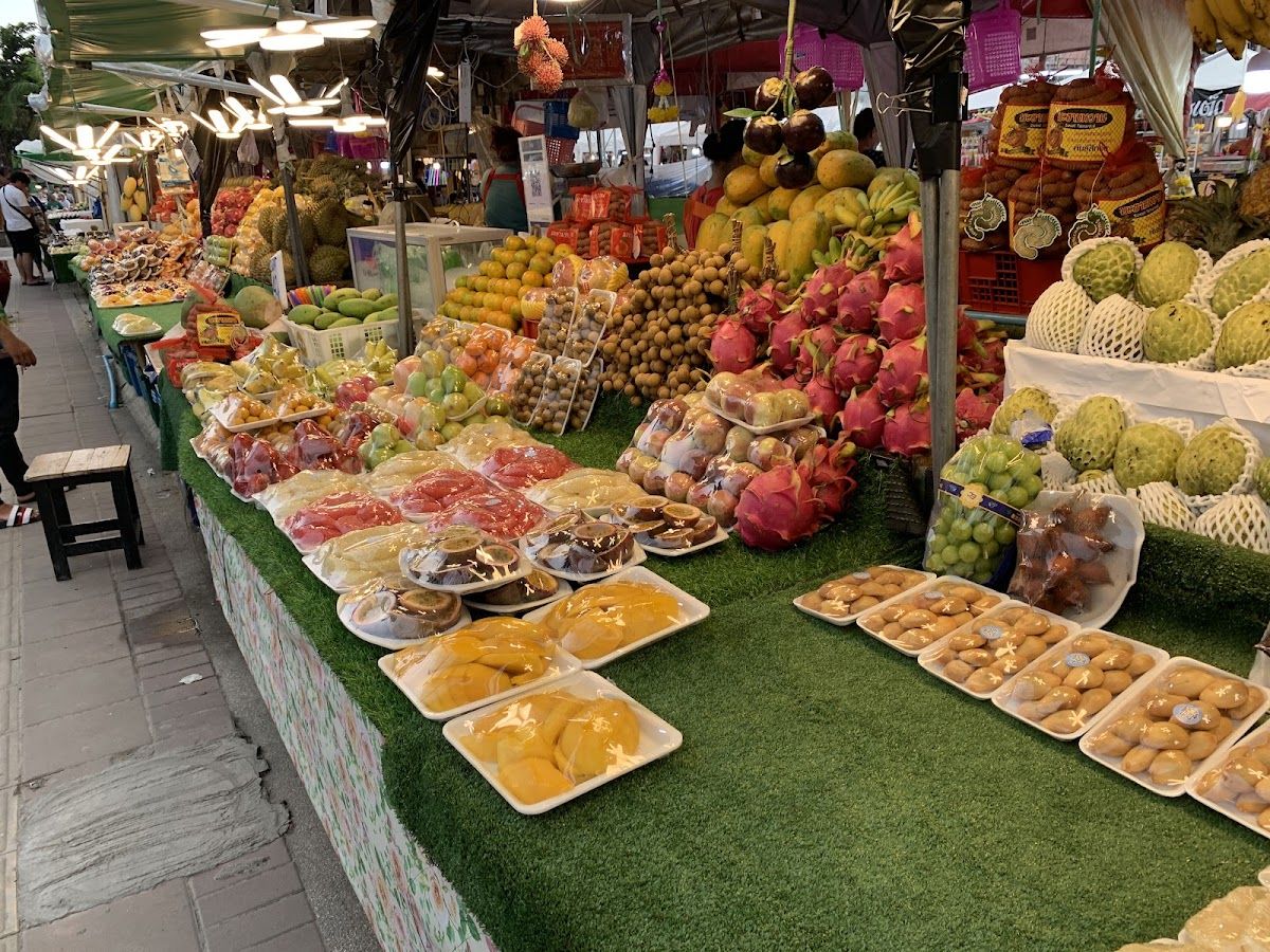 Runway Market photo 3