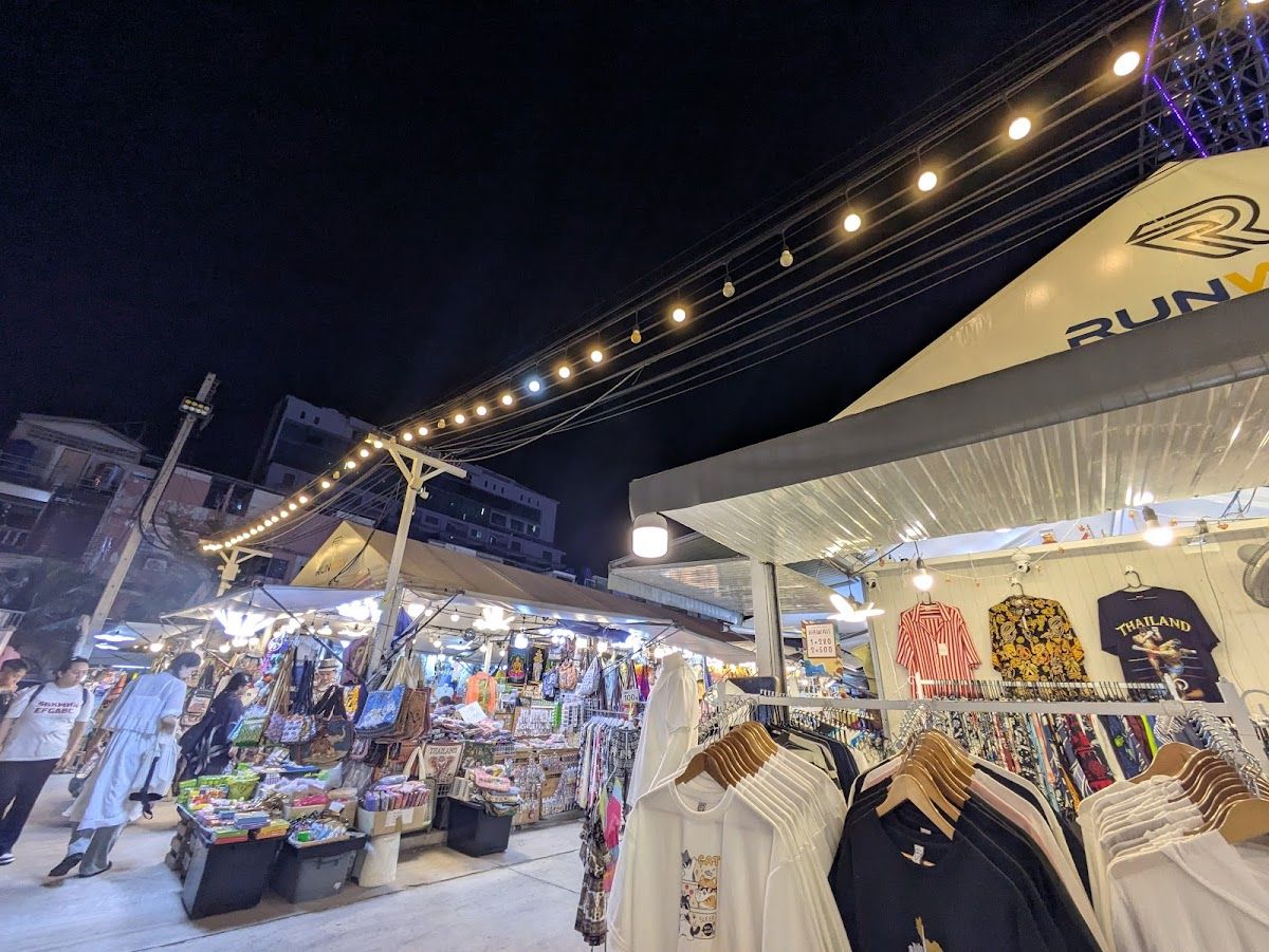 Runway Market, Pattaya