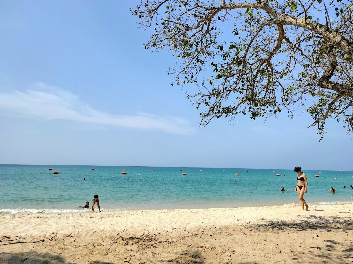 Sai Kaew Beach, Bang Sare (Military Beach) photo 3