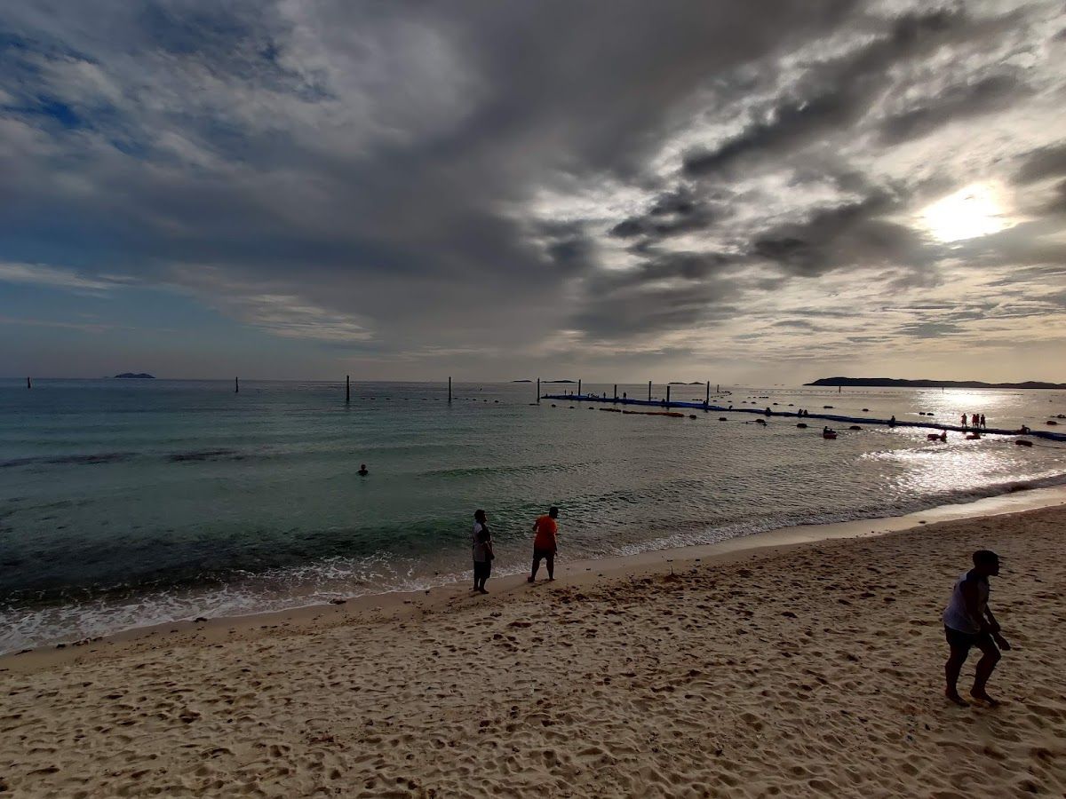 Samae Beach photo 3