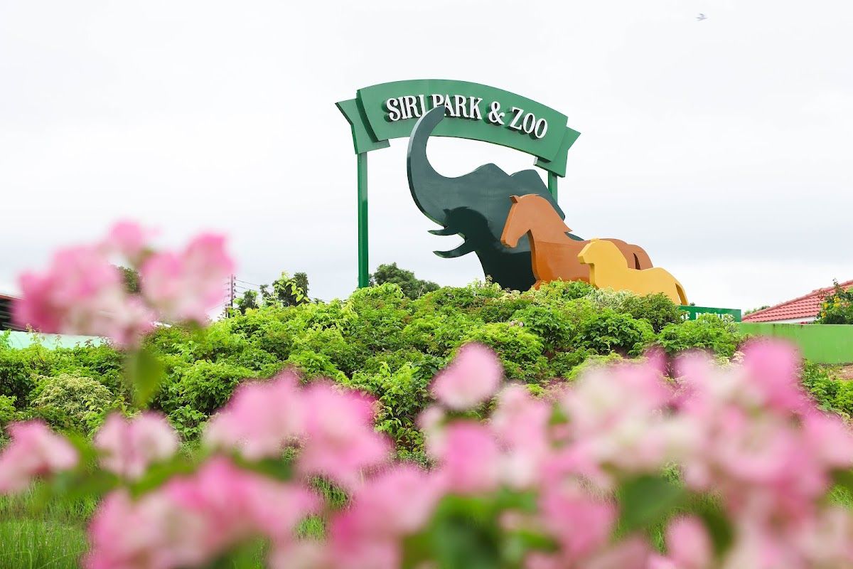 Siri Park and Zoo by Sriracha Zoo, Pattaya