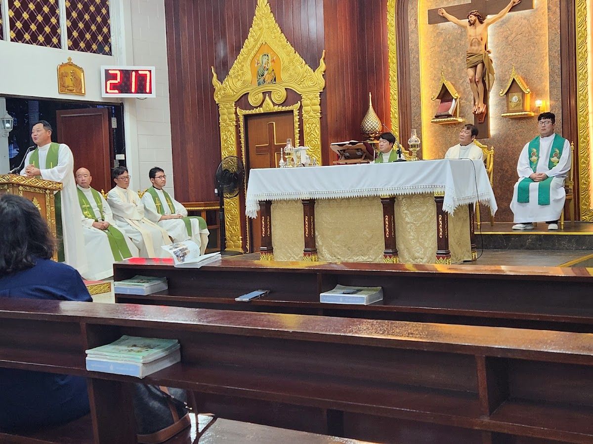 St. Nikolaus Catholic Church, Pattaya photo 3