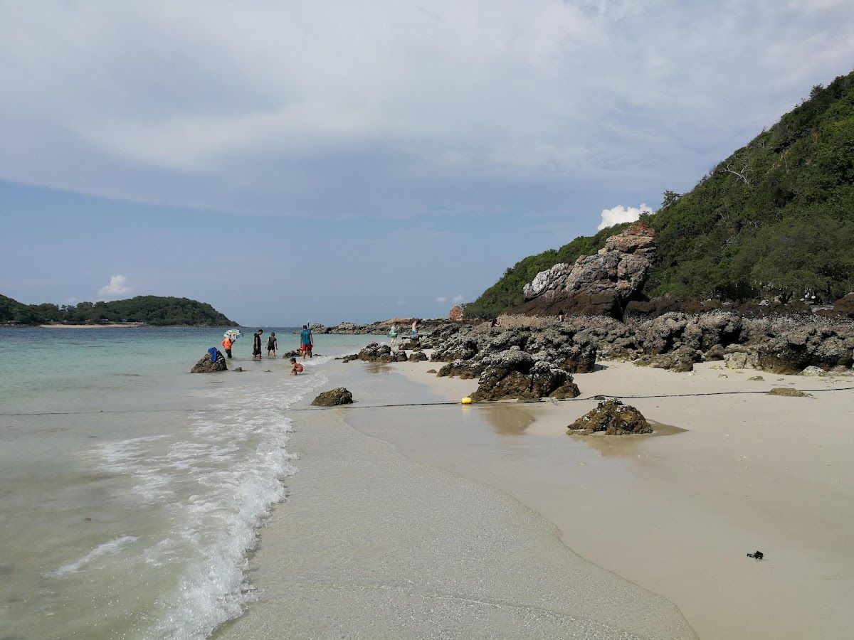 Ta Yai Beach ( หาดตายาย ) photo 2
