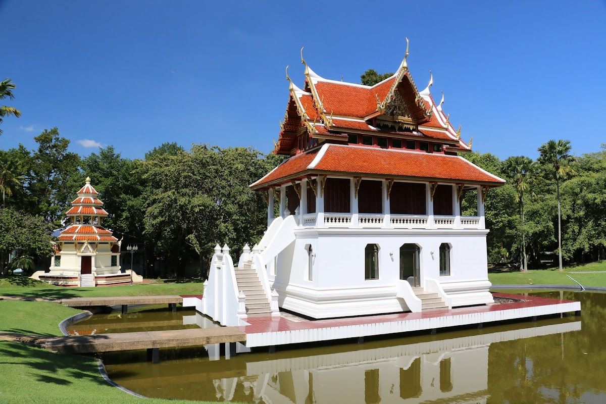 Wat Yanasangwararam Woramahavihara photo 4