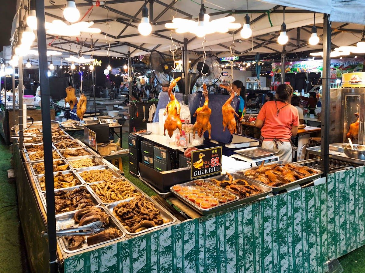 Yai Mak Market photo 4