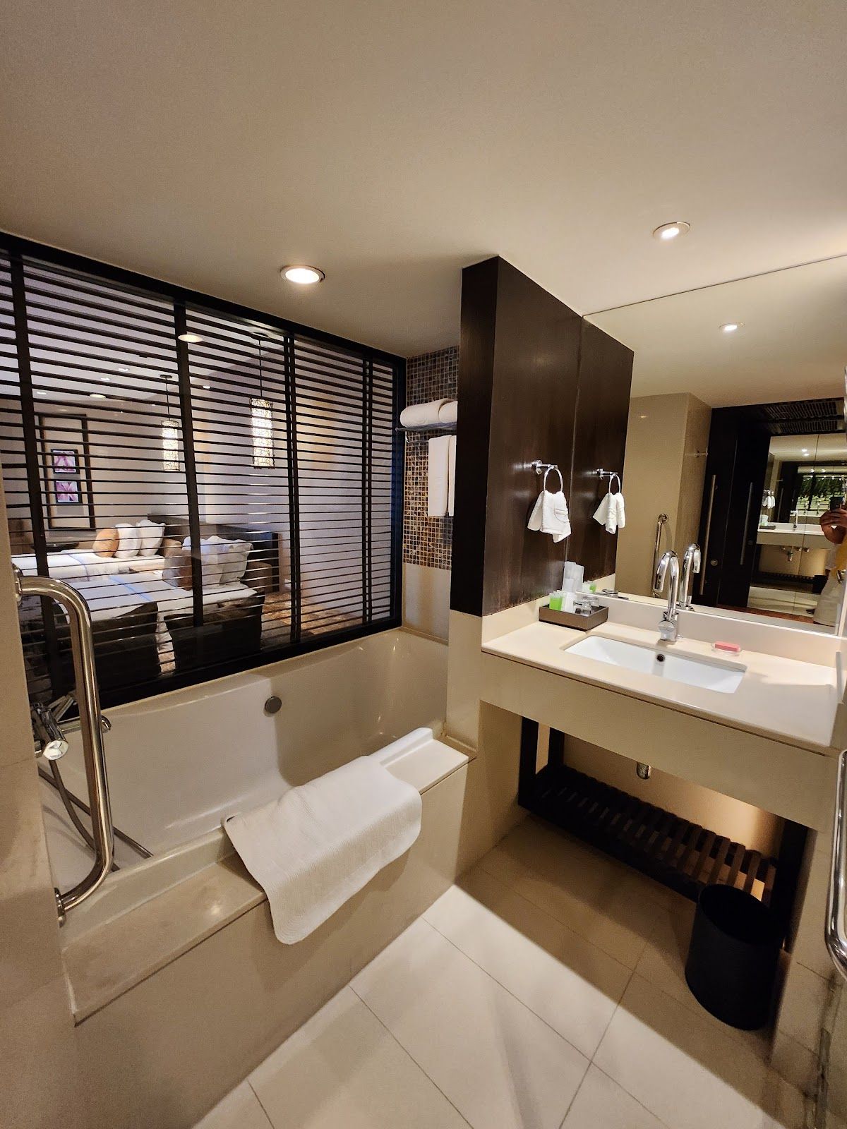 A-ONE Pattaya Beach Resort facilities in Central Pattaya