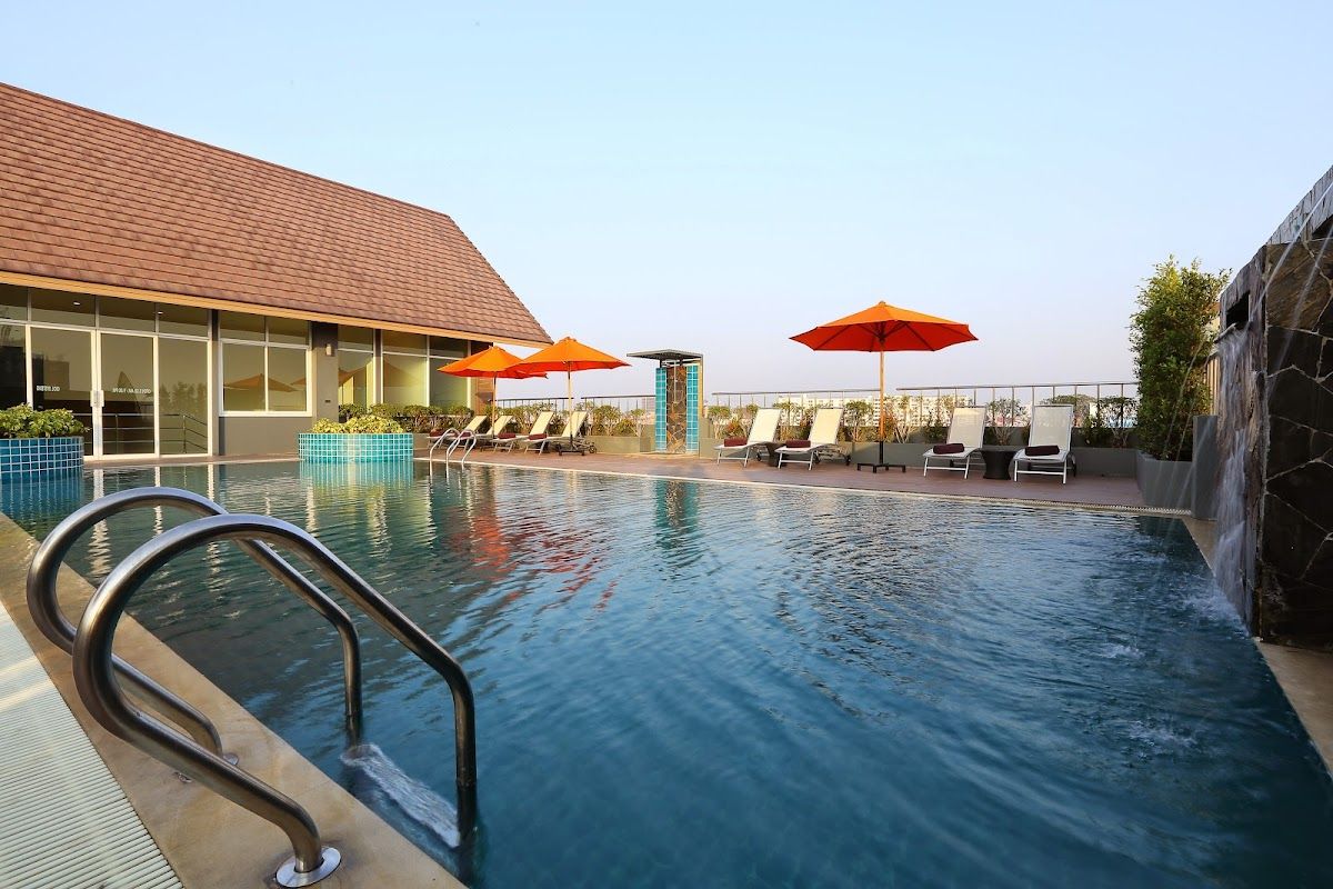 Adelphi Pattaya room interior in Central Pattaya