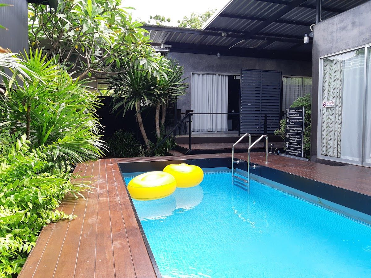 At Koh Larn Resort room interior in Naklua