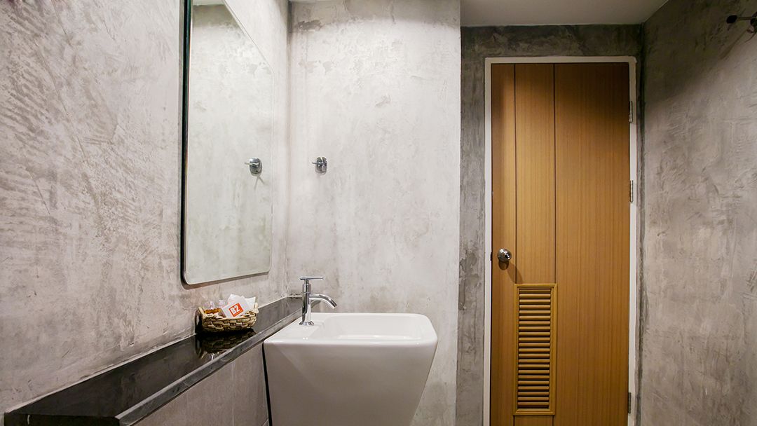 B2 Jomtien Pattaya Boutique & Budget Hotel room interior in Central Pattaya