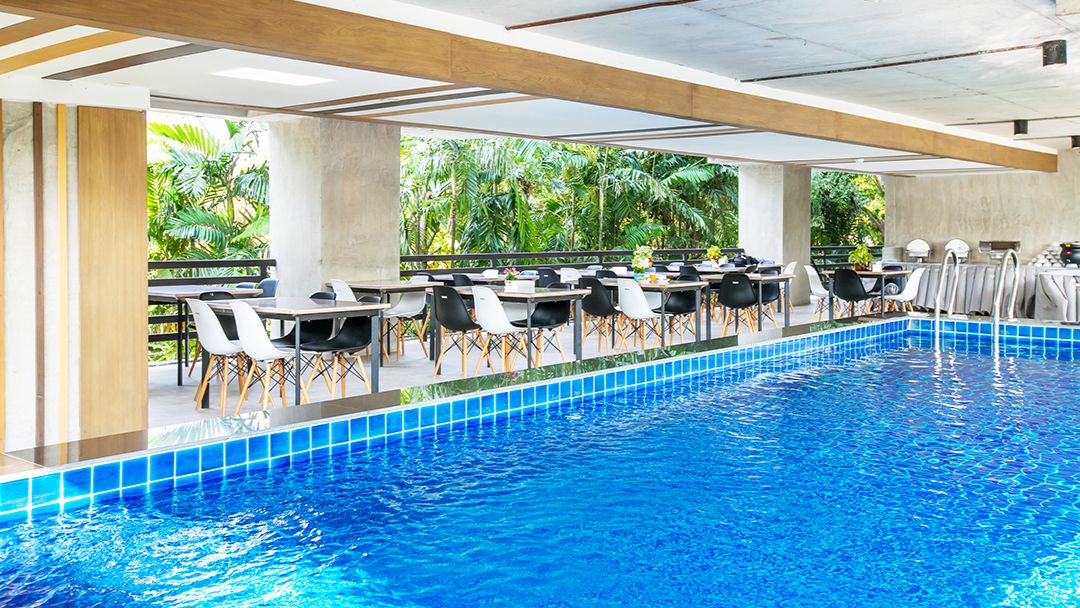 B2 Sea View Pattaya Boutique & Budget Hotel room interior in Central Pattaya