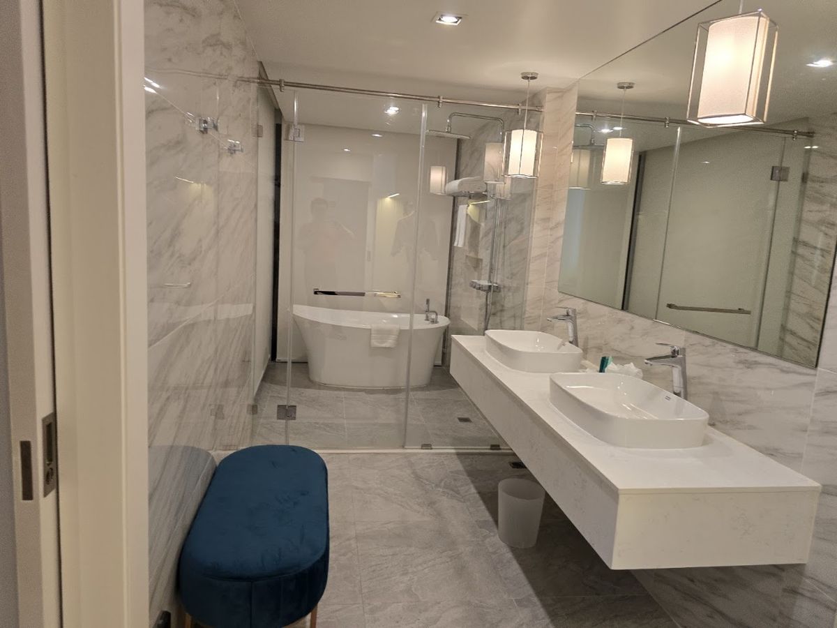 B368 Pattaya Discovery Beach Hotel Building By SYNTEC facilities in Wongamat Beach