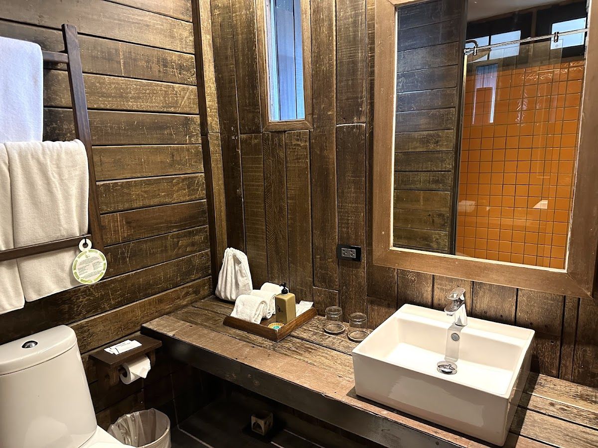 Baan Ploy Sea Hotel facilities in Naklua
