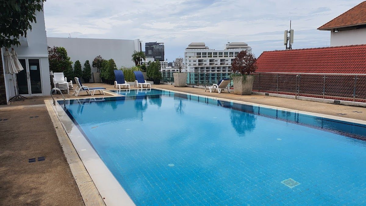 Blue Sky Hotel Pattaya room interior in Central Pattaya