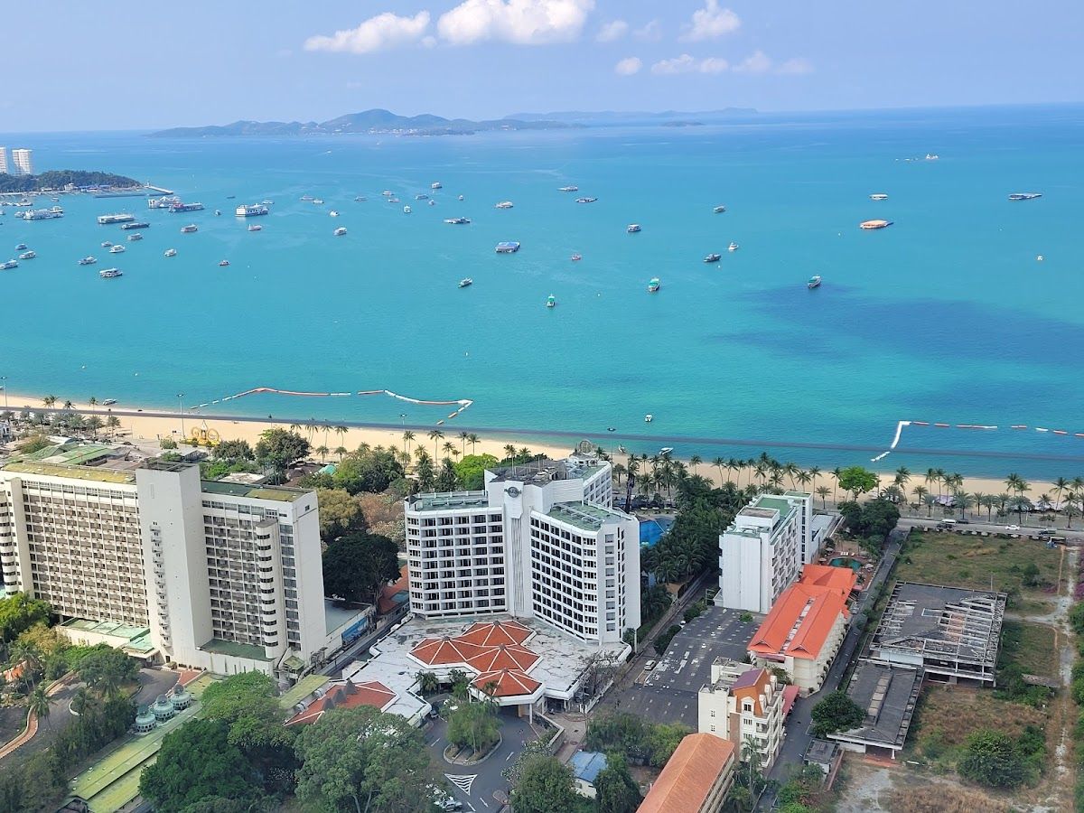 Centric Sea Pattaya exterior in Central Pattaya