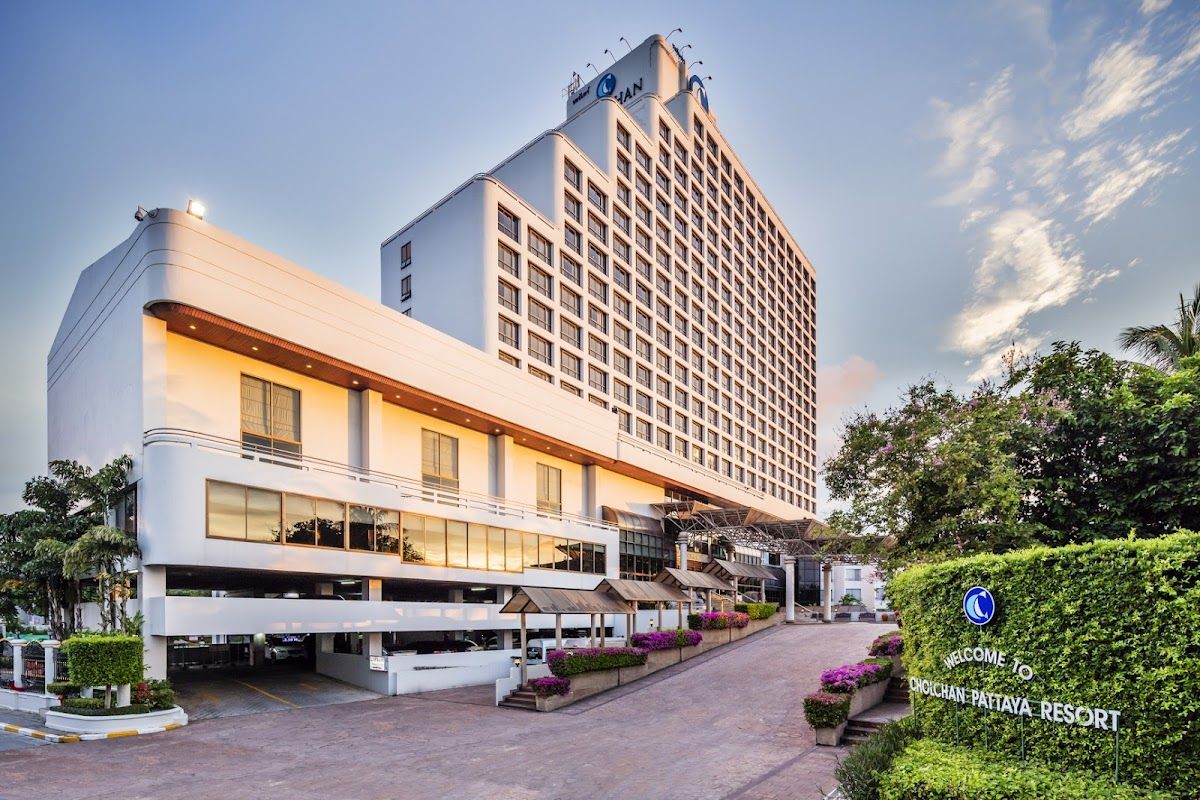 Cholchan Resort Pattaya exterior in North Pattaya
