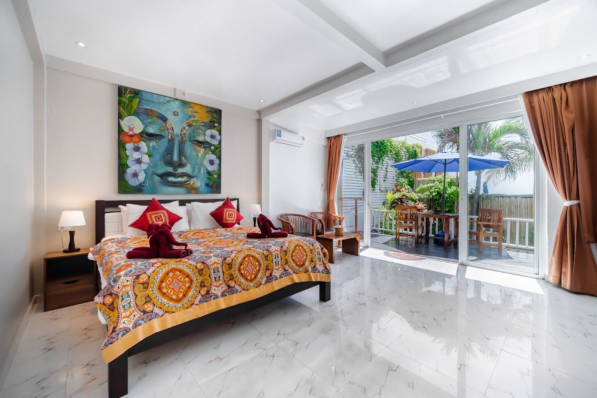 Crystal Bay Beach Resort pool and grounds in Naklua