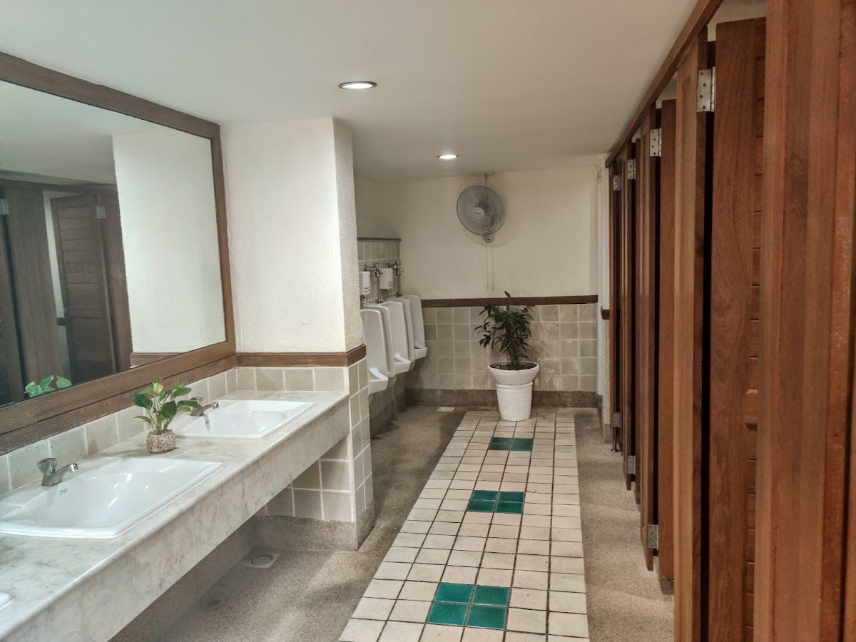 Diamond Cliff Resort Pattaya facilities in Pratumnak Hill