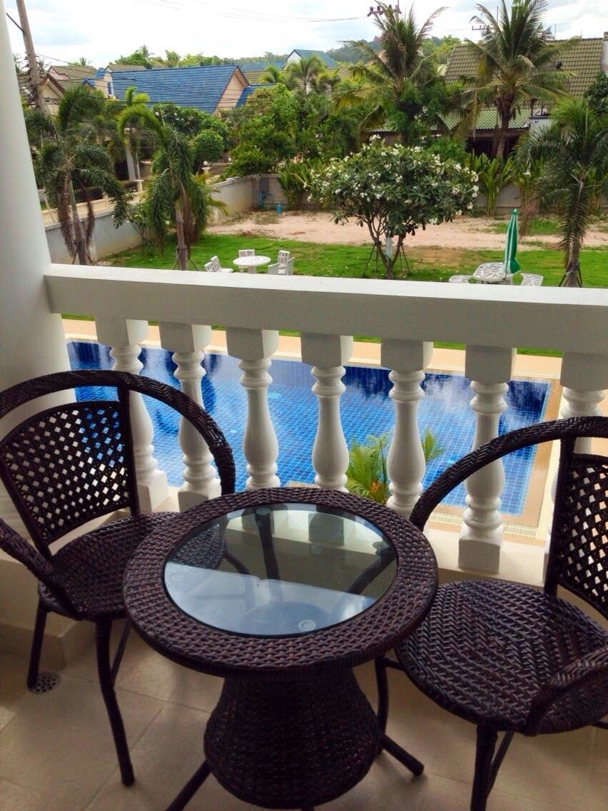 East Shore Pattaya Resort room interior in Central Pattaya