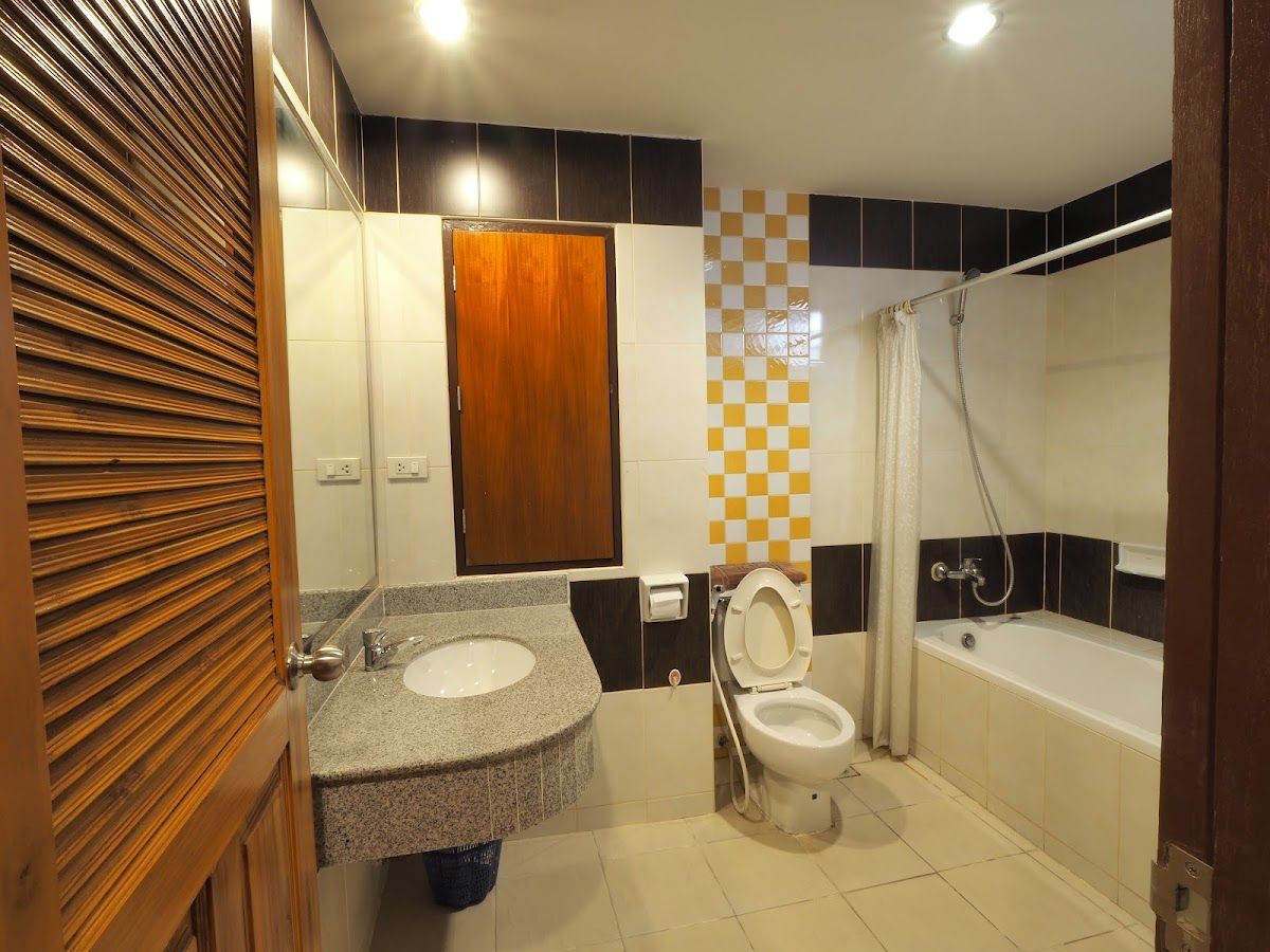 Golden Villa facilities in Pratumnak Hill