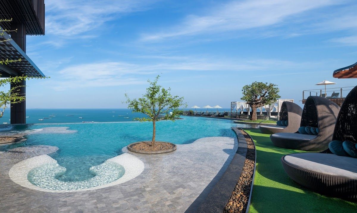 Hilton Pattaya room interior in Central Pattaya