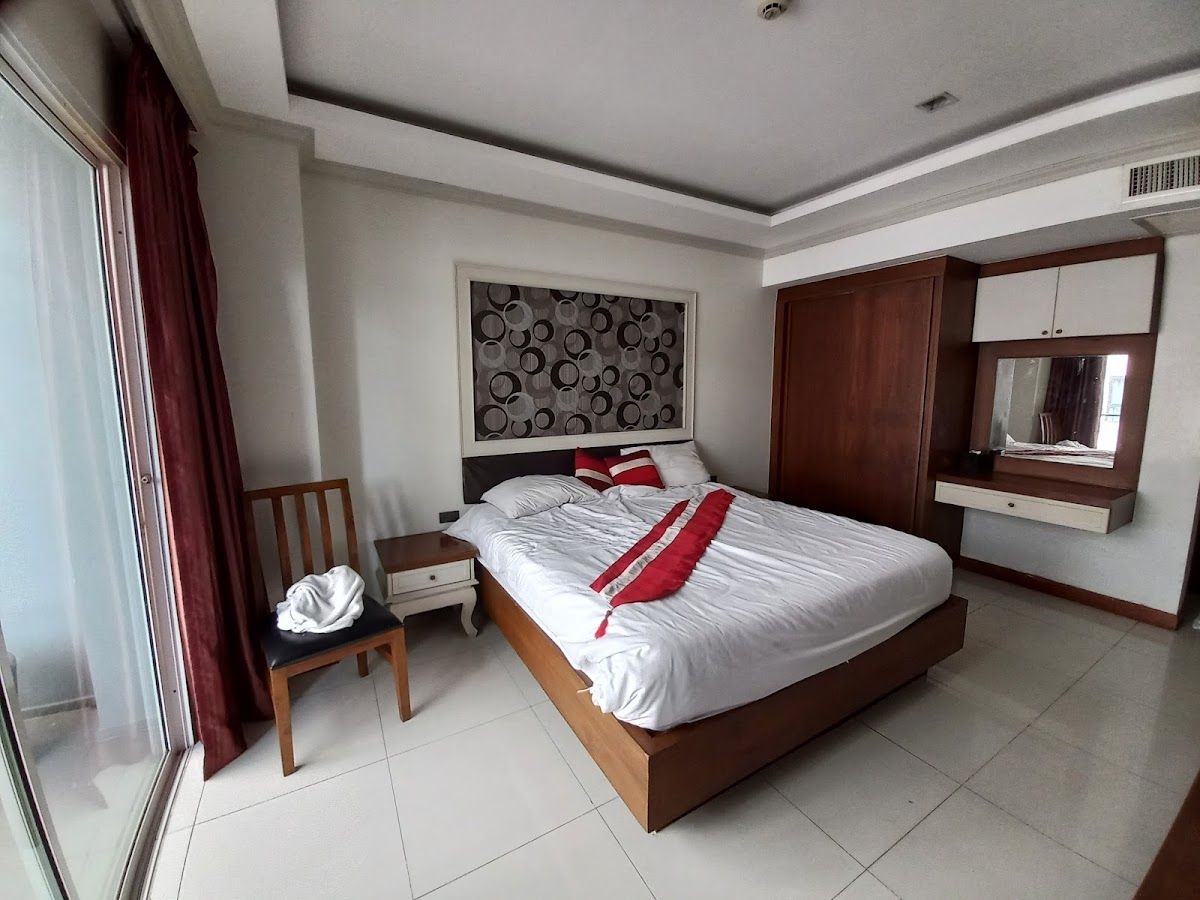 Honey Boutique Hotel exterior in Central Pattaya