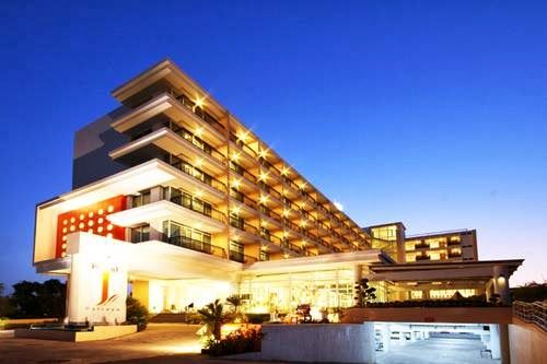 Hotel J Pattaya exterior in Central Pattaya