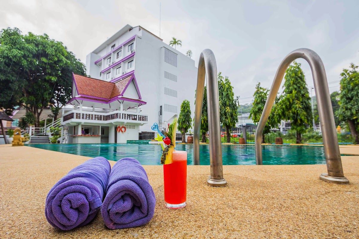 Hotel Zing exterior in Central Pattaya
