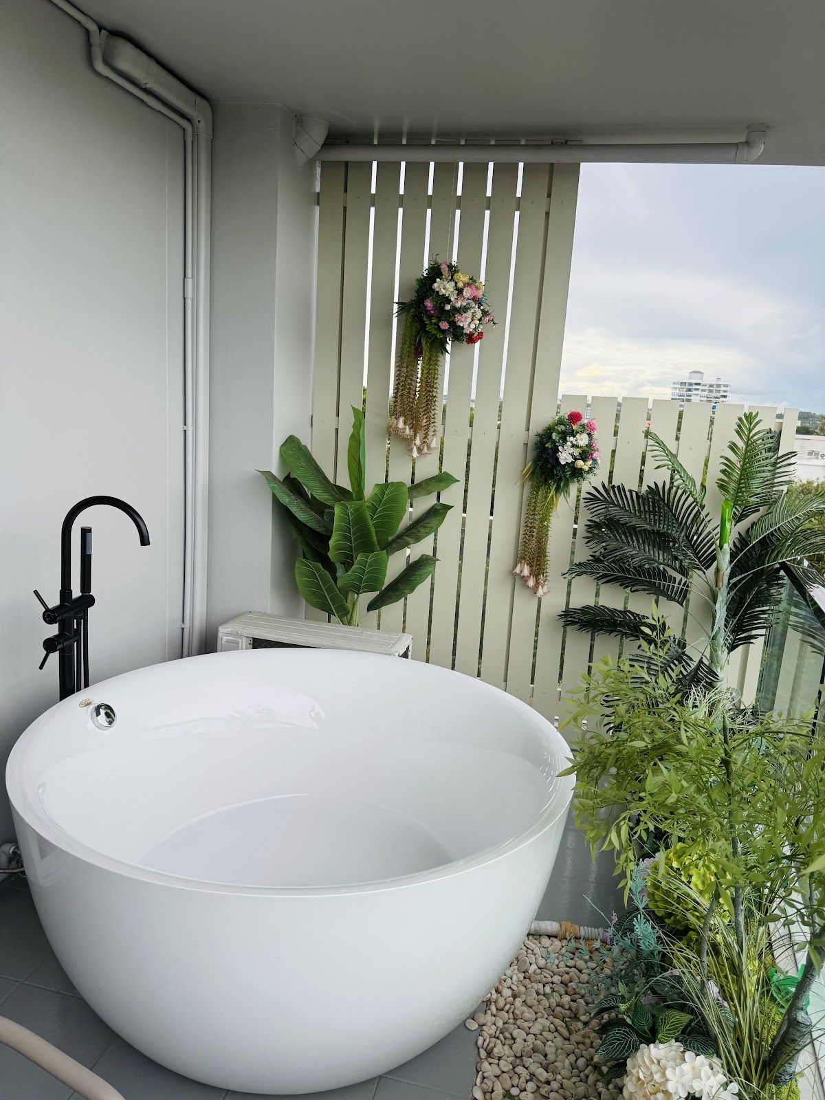 HT9 Hotel Pattaya facilities in Central Pattaya