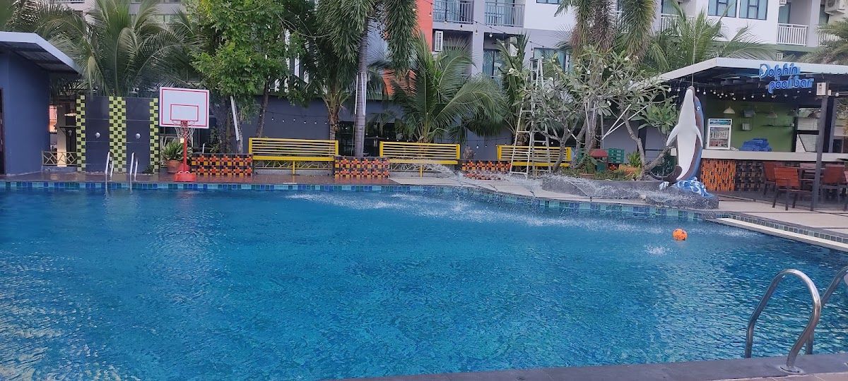 Lakkhana Poolside Resort room interior in Central Pattaya