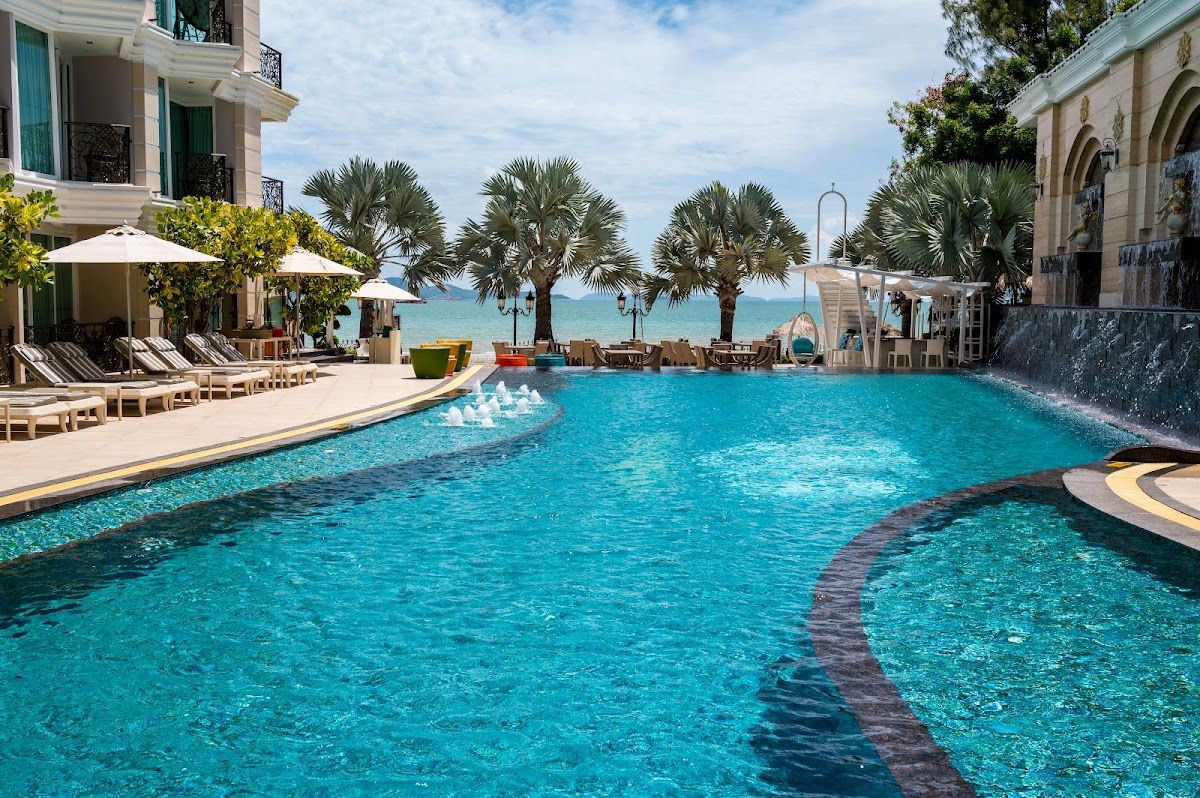 LK Emerald Beach room interior in Central Pattaya