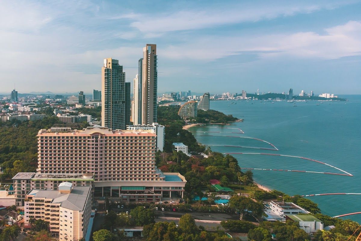 Long Beach Garden Hotel & Spa exterior in Central Pattaya