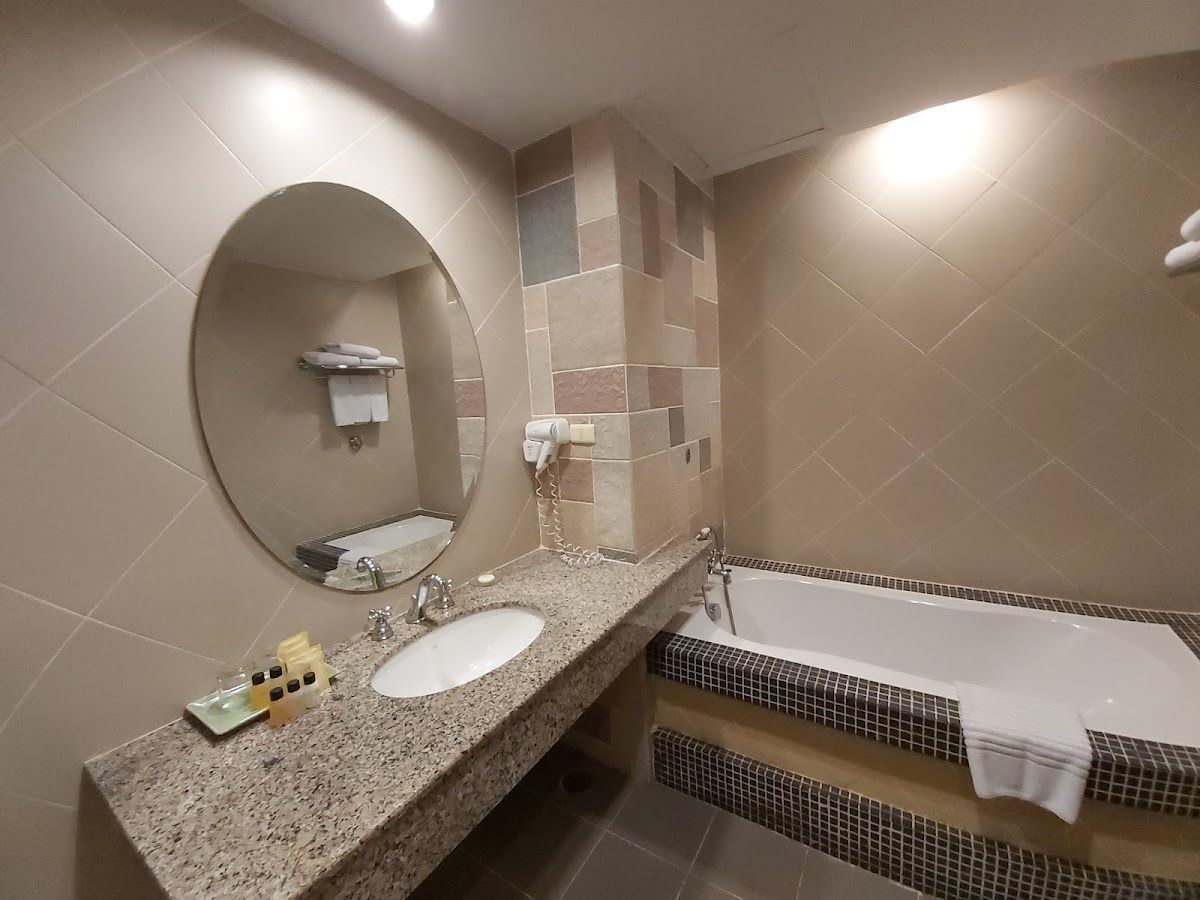Long Beach Garden Hotel & Spa facilities in Central Pattaya