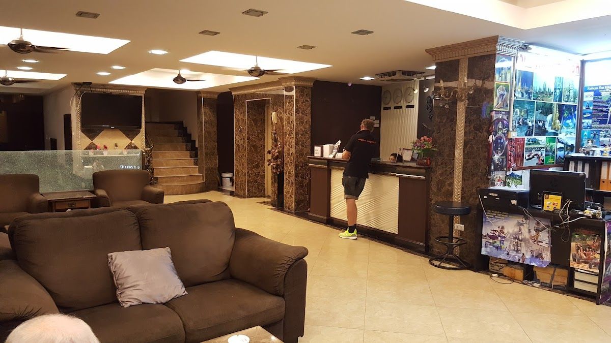 Maleez Lodge Hotel facilities in Central Pattaya