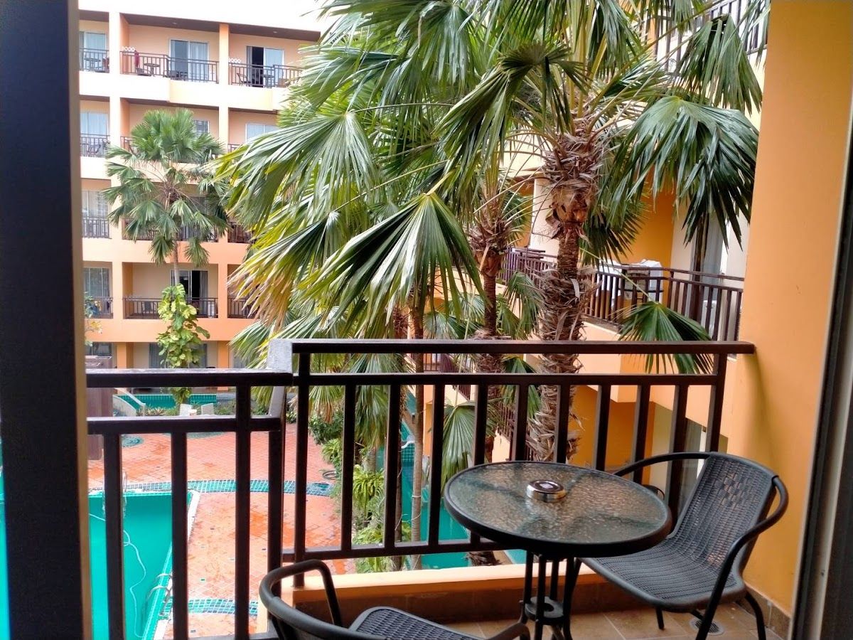 Mind Resort Pattaya exterior in Central Pattaya