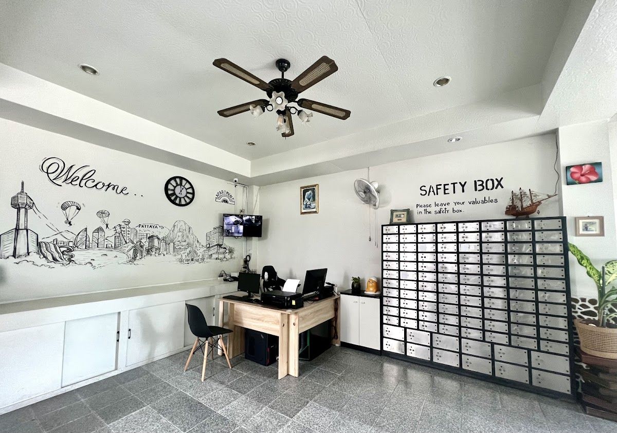 NN Apartment room interior in Central Pattaya